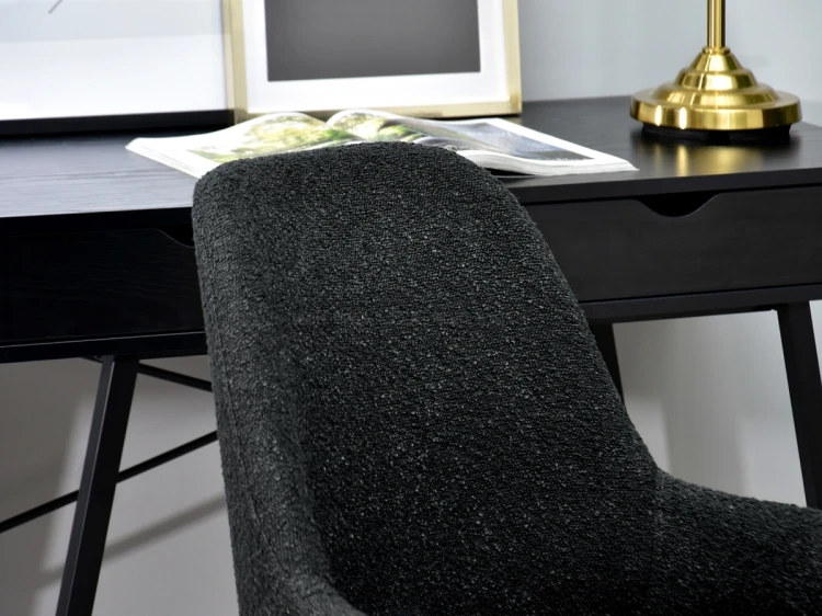 8558854e8c5ce4f665947eb573ab9df9