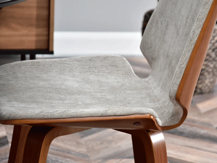 cc28bebfd11f26d8dd1a1b724f263d81