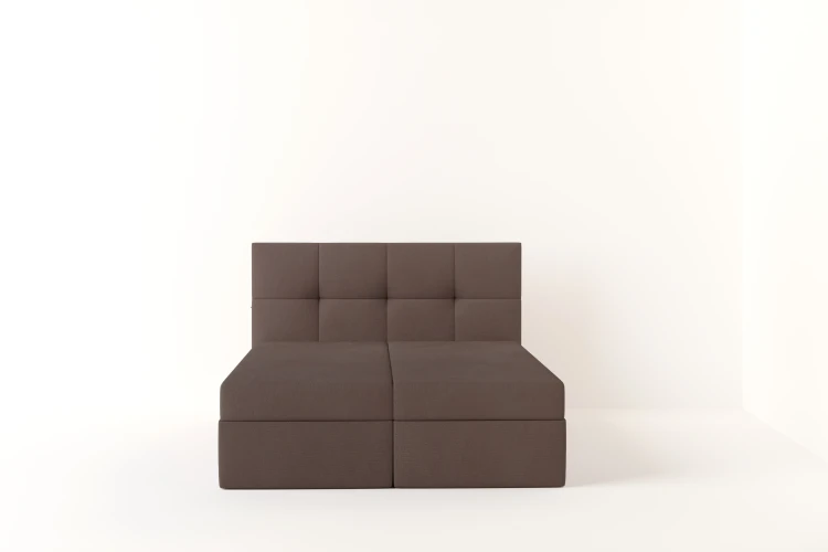 Braunes Boxspringbett mit gepolstertem Kopfteil, Vorderansicht auf weißem Hintergrund.