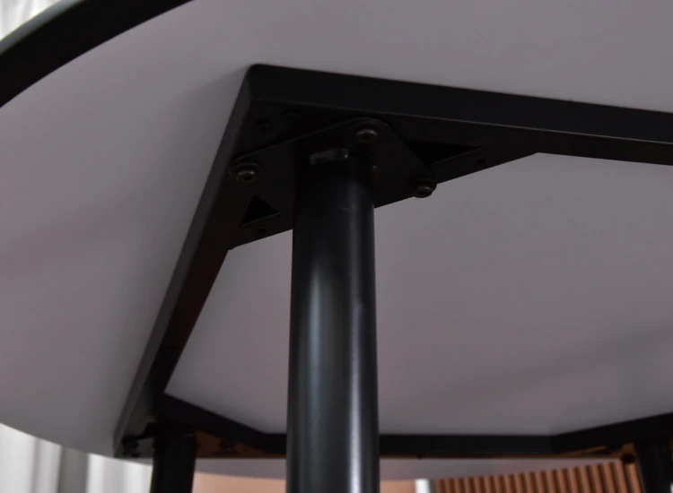 Stol VERDO 150134 (7).png