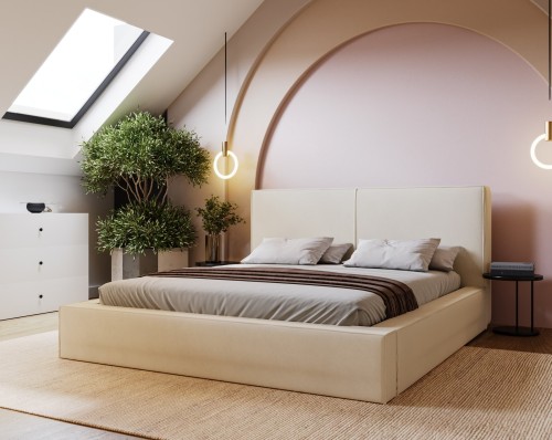 Stilvolles Doppelbett in Beige vor einer dekorativen rosa Wandgestaltung im Dachgeschoss.
